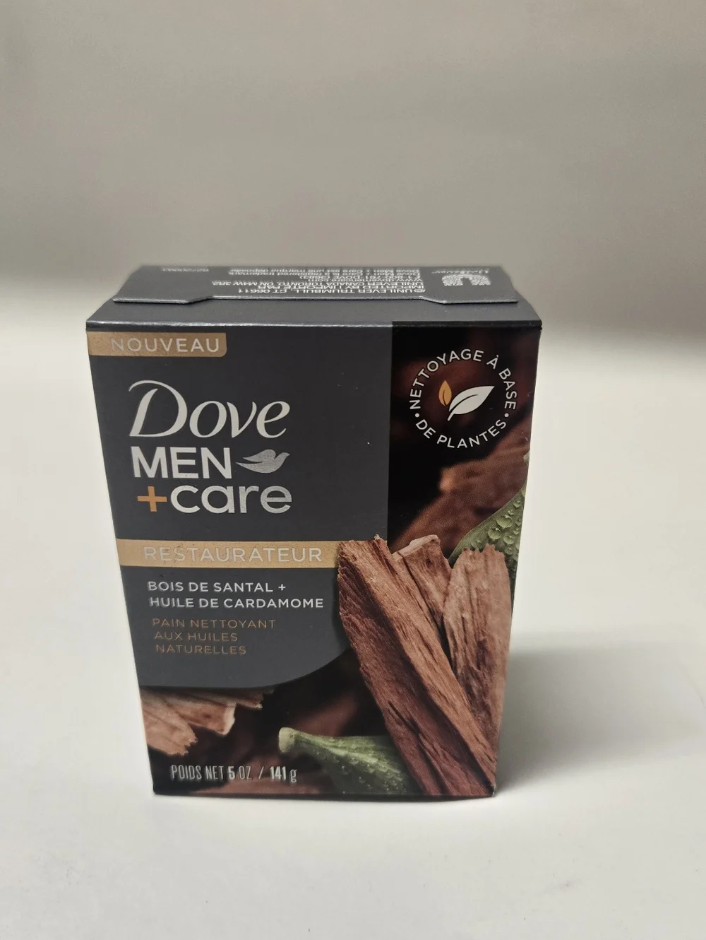 Dove Men+Care Sandalwood & Cardamom Cleansing Soap - Brown